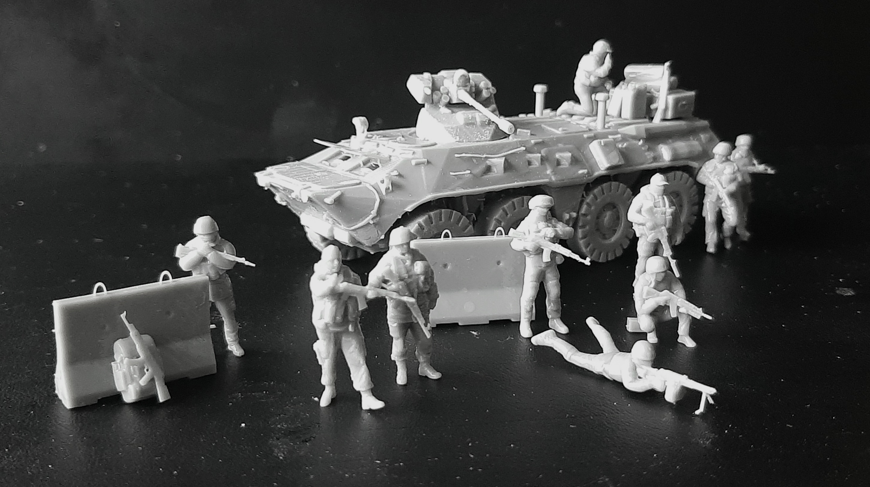 Figurines peintes en diorama, atelier Nes Models