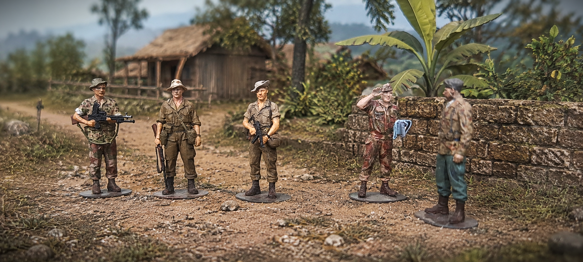 Véhicule VBL peint, kit Nes Models